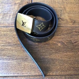 Louis Vitton belt
